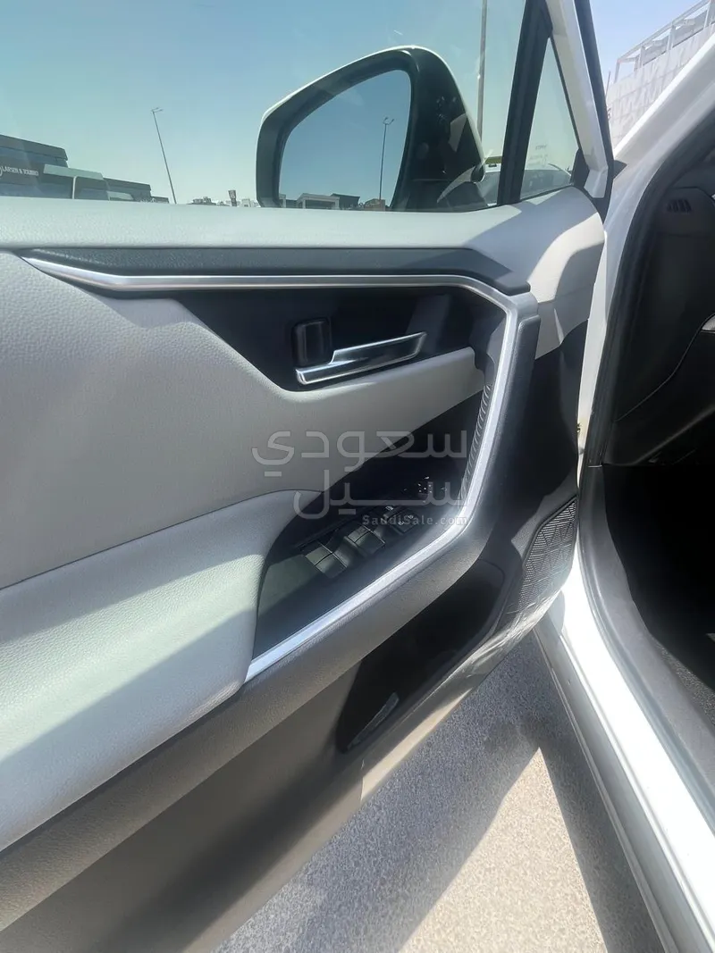 2024 Toyota Rav 4