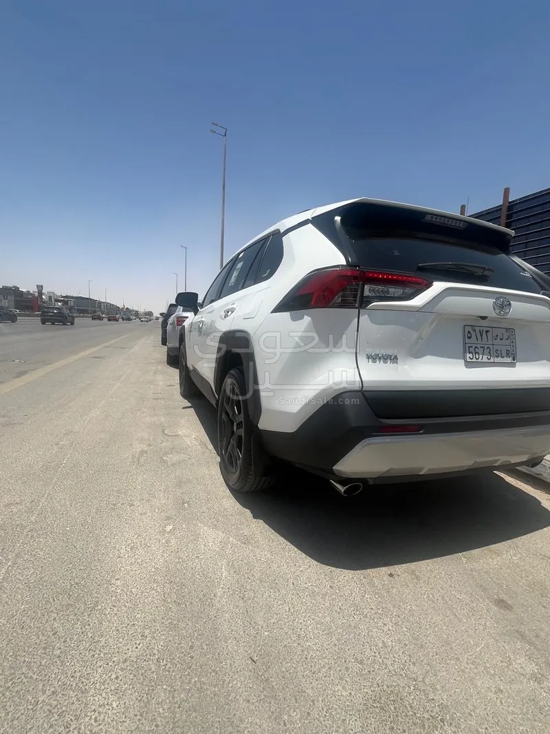 2024 Toyota Rav 4