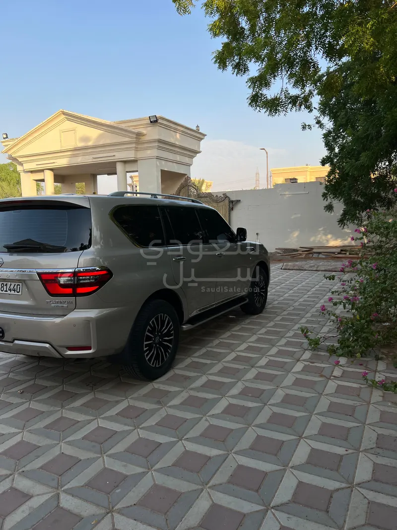 2023 نيسان باترول تيتانيوم