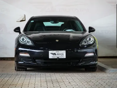 2011 Porsche Panamera