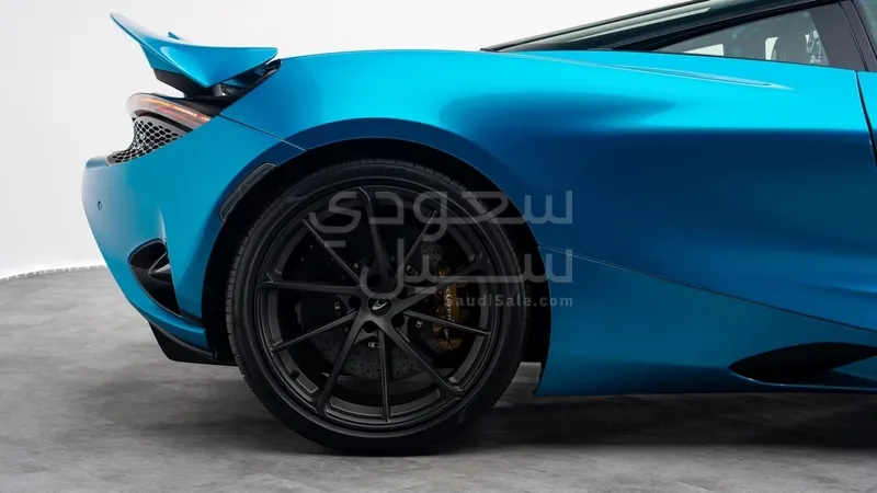 2024 McLaren 750s
