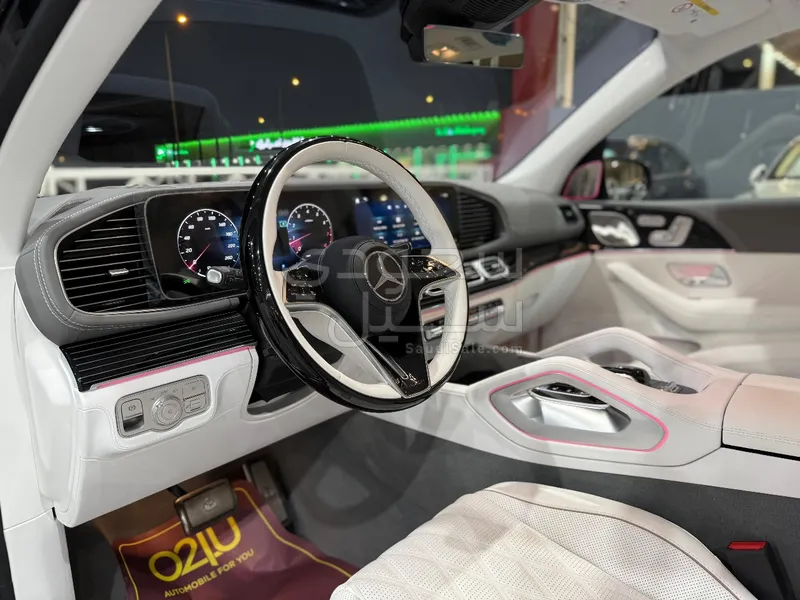 2025 Mercedes-Benz GLS 600 maybach