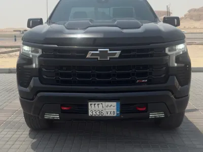 2023 شفروليه سلفرادو تريل بوس