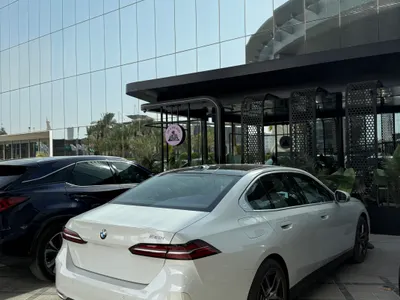 2024 بي ام دبليو الفئة الخامسة 520 أي