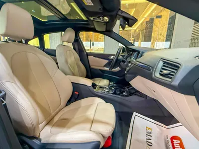 2020 بي ام دبليو الفئة الثانية 218 أي