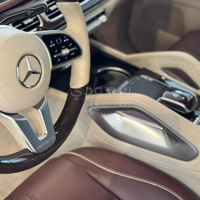 2022 مرسيدس - بنز جي إل إس 600 مايباخ