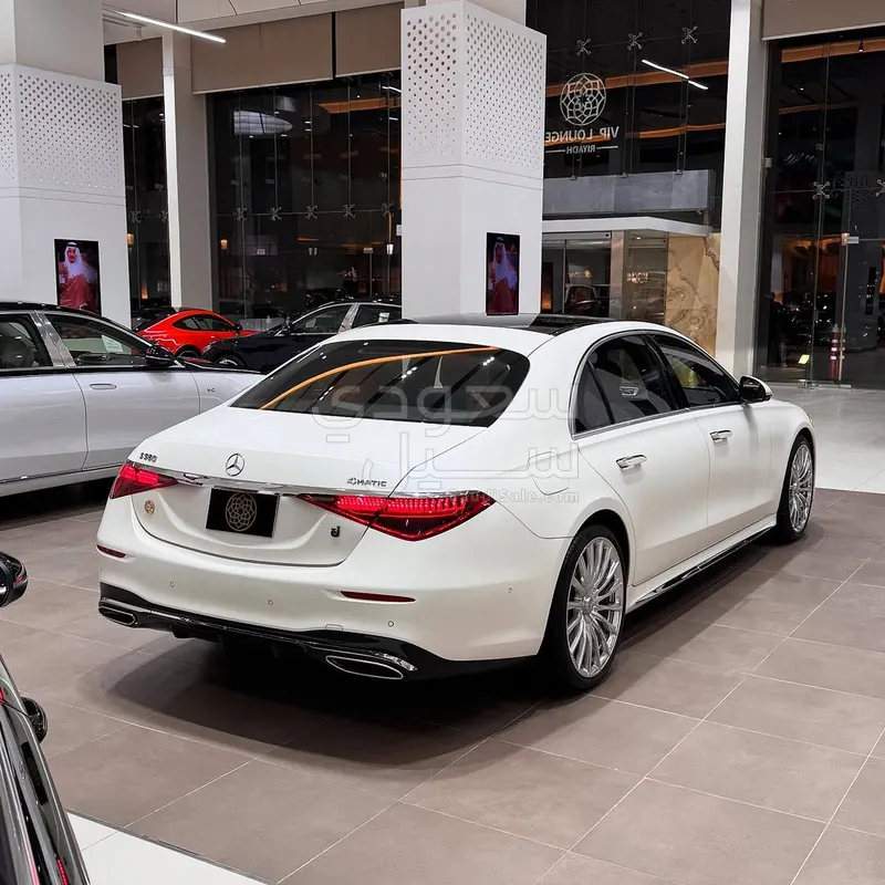 2022 Mercedes-Benz S 580