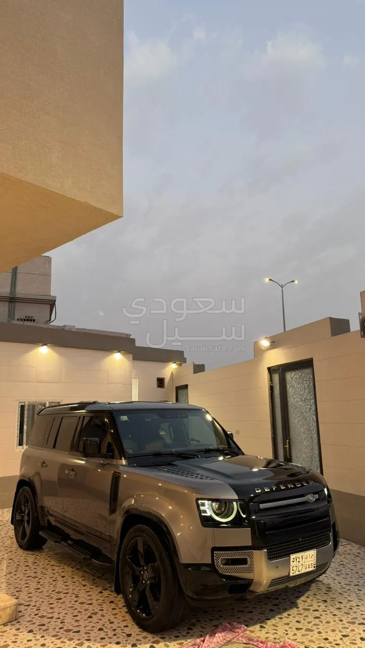 2022 Land Rover Defender X dynamic