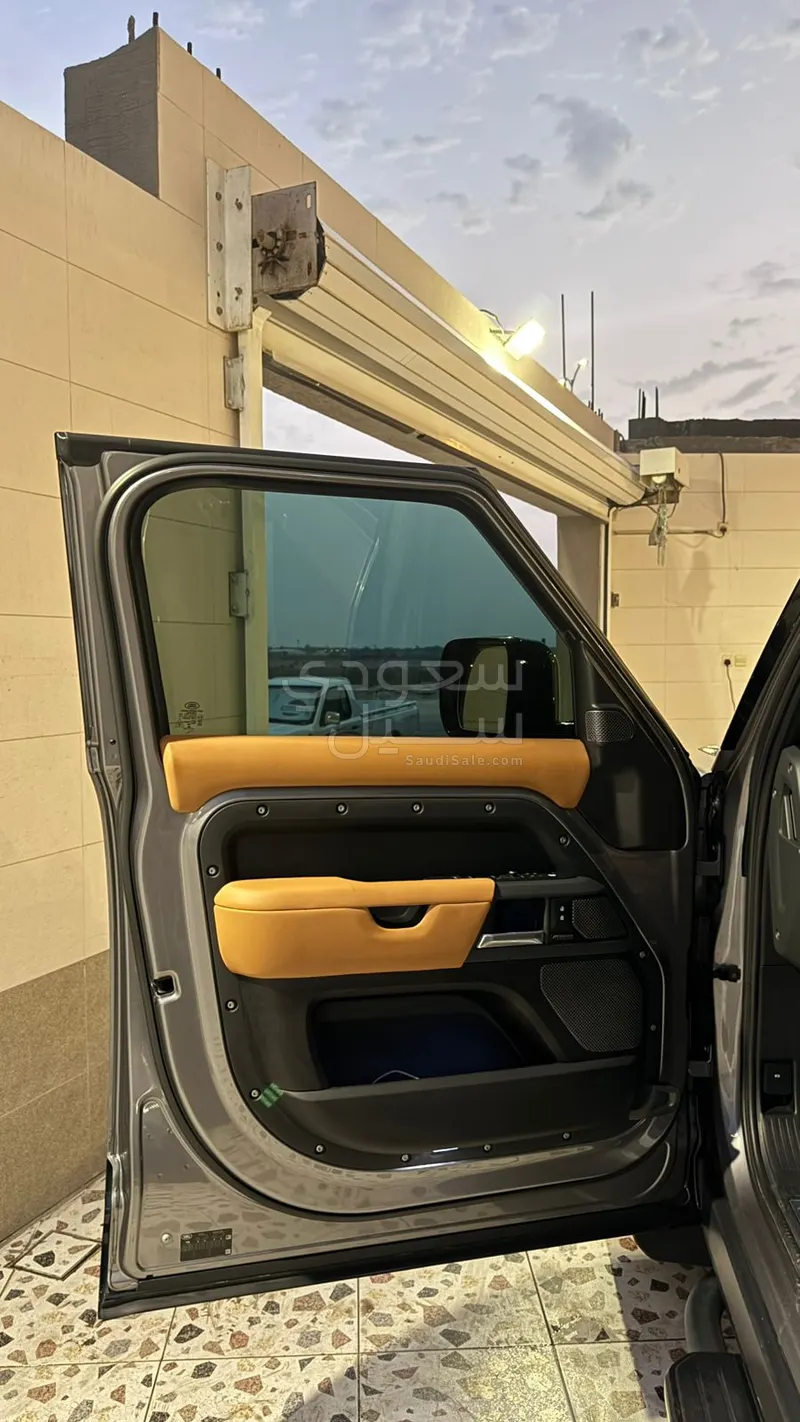 2022 Land Rover Defender X dynamic