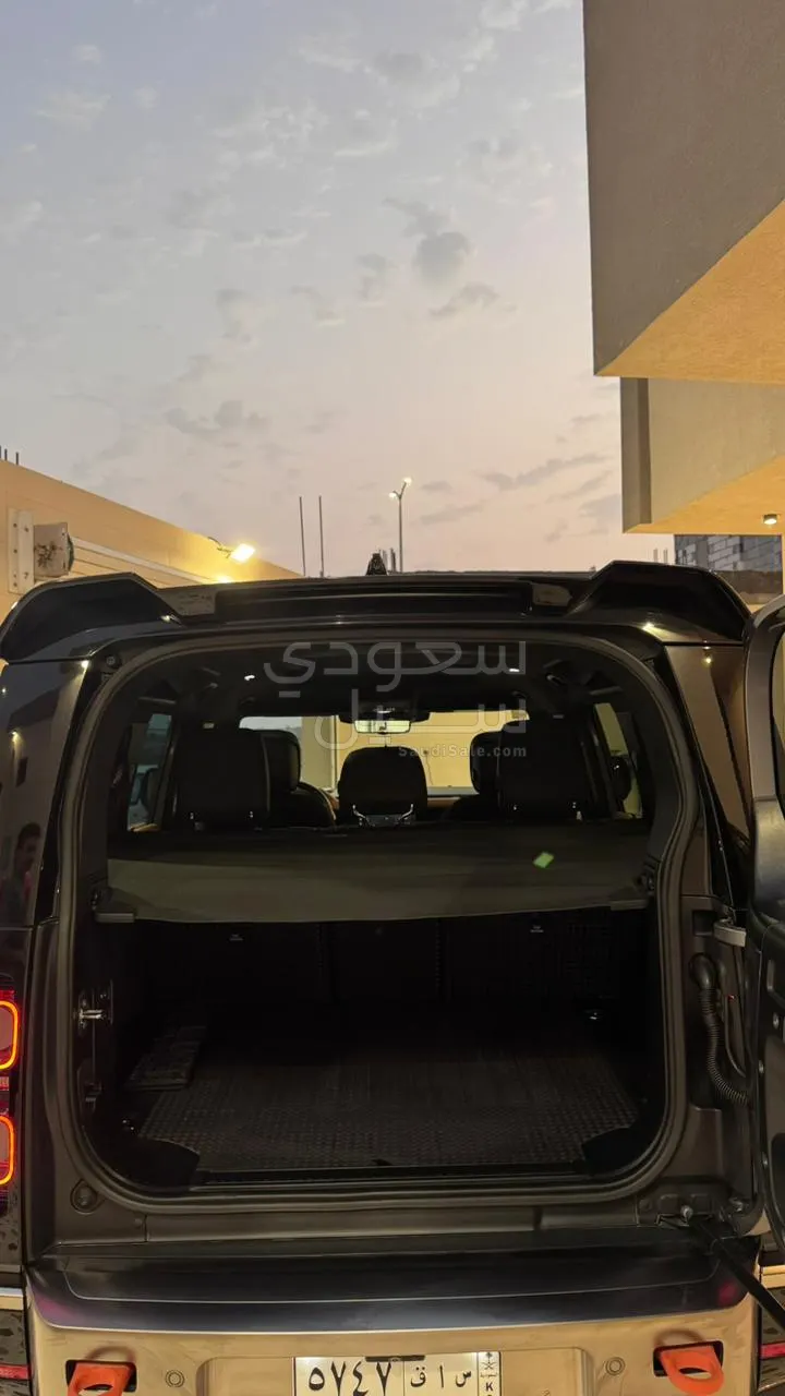 2022 Land Rover Defender X dynamic