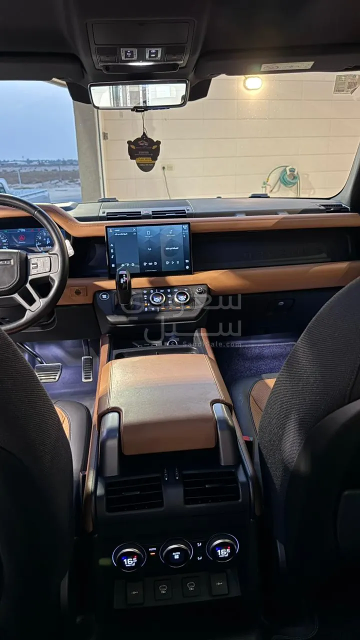 2022 Land Rover Defender X dynamic