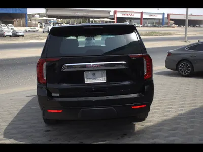 2023 GMC Yukon SLE