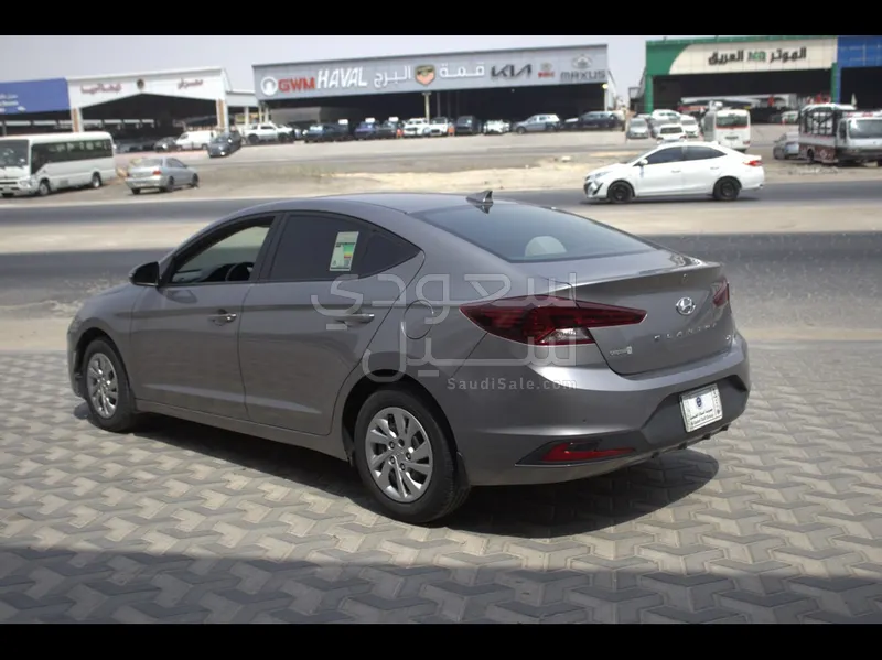 2020 Hyundai Elantra