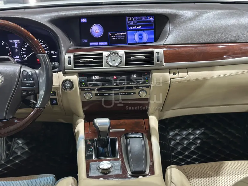 2013 Lexus LS 460 L