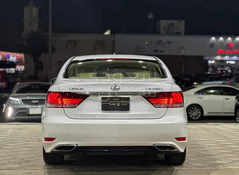 2013 Lexus LS 460 L
