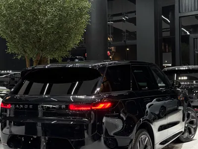 2025 لاند روفر رينج روفر سبورت اتش اس اي