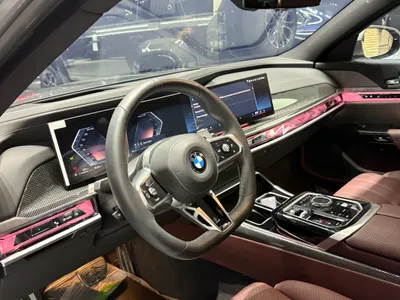 2024 بي ام دبليو الفئة السابعة 735أي