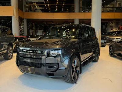 2025 Land Rover Defender HSE