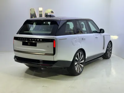 2025 Land Rover Range Rover SV Autobiography