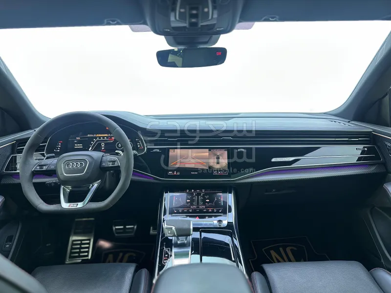 2023 Audi RS Q8