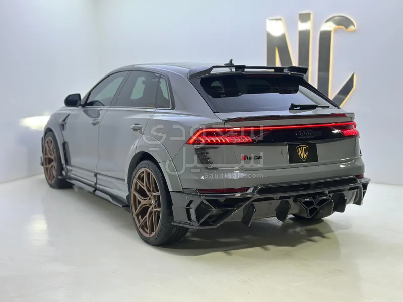 2023 Audi RS Q8