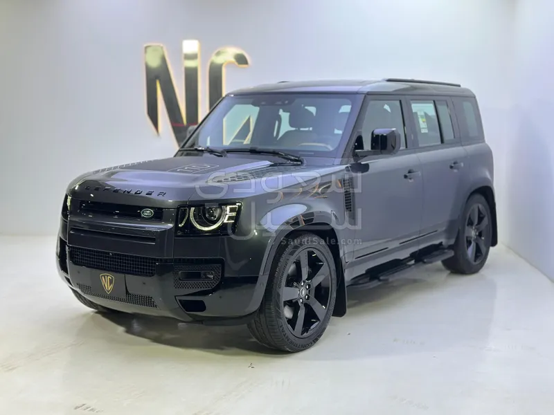 2025 Land Rover Defender HSE