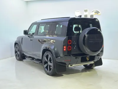 2025 Land Rover Defender HSE