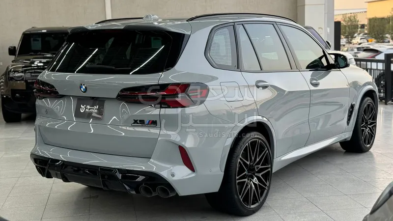 2024 BMW X Series 5M competition