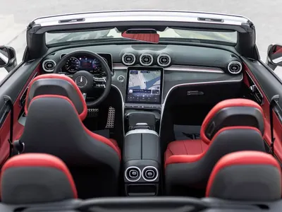2025 Mercedes-Benz CLA 200 Cupe