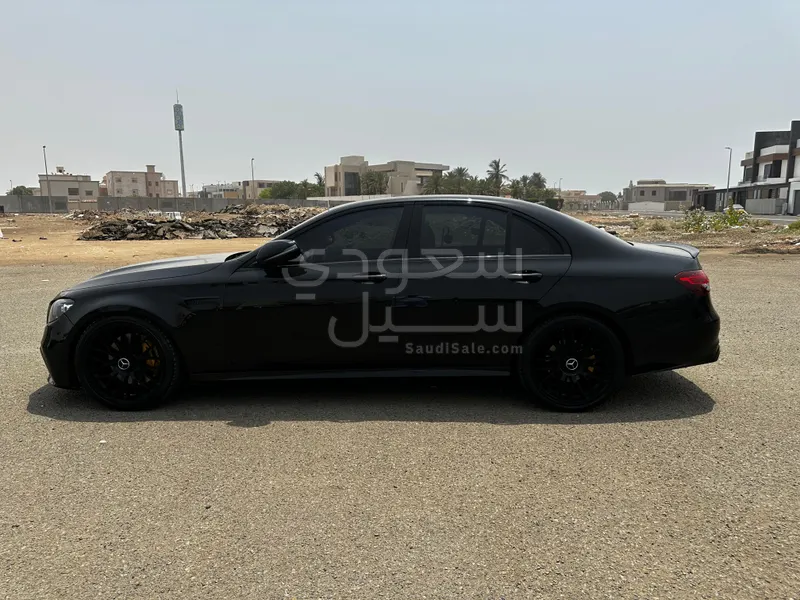 2017 Mercedes-Benz E 300