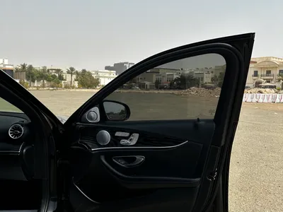2017 Mercedes-Benz E 300