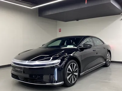 2024 لوسيد اير بيور