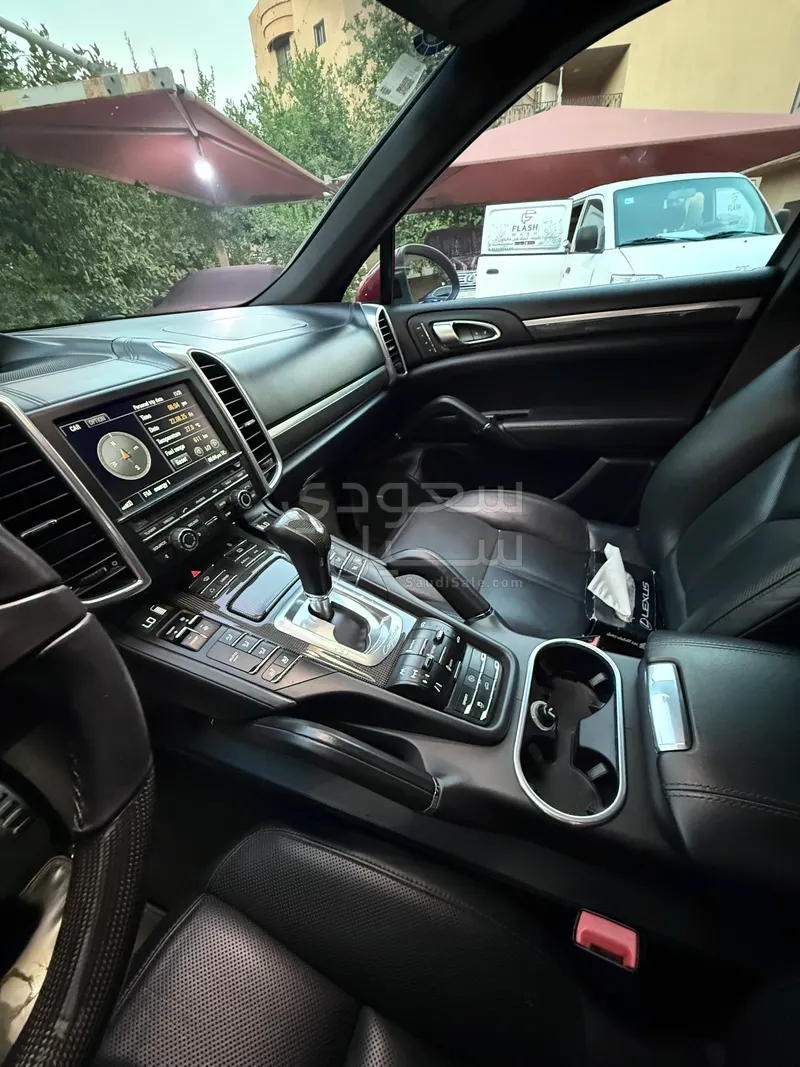 2013 Porsche Cayenne S