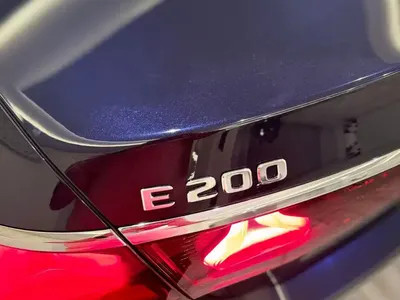 2024 مرسيدس - بنز إي 200