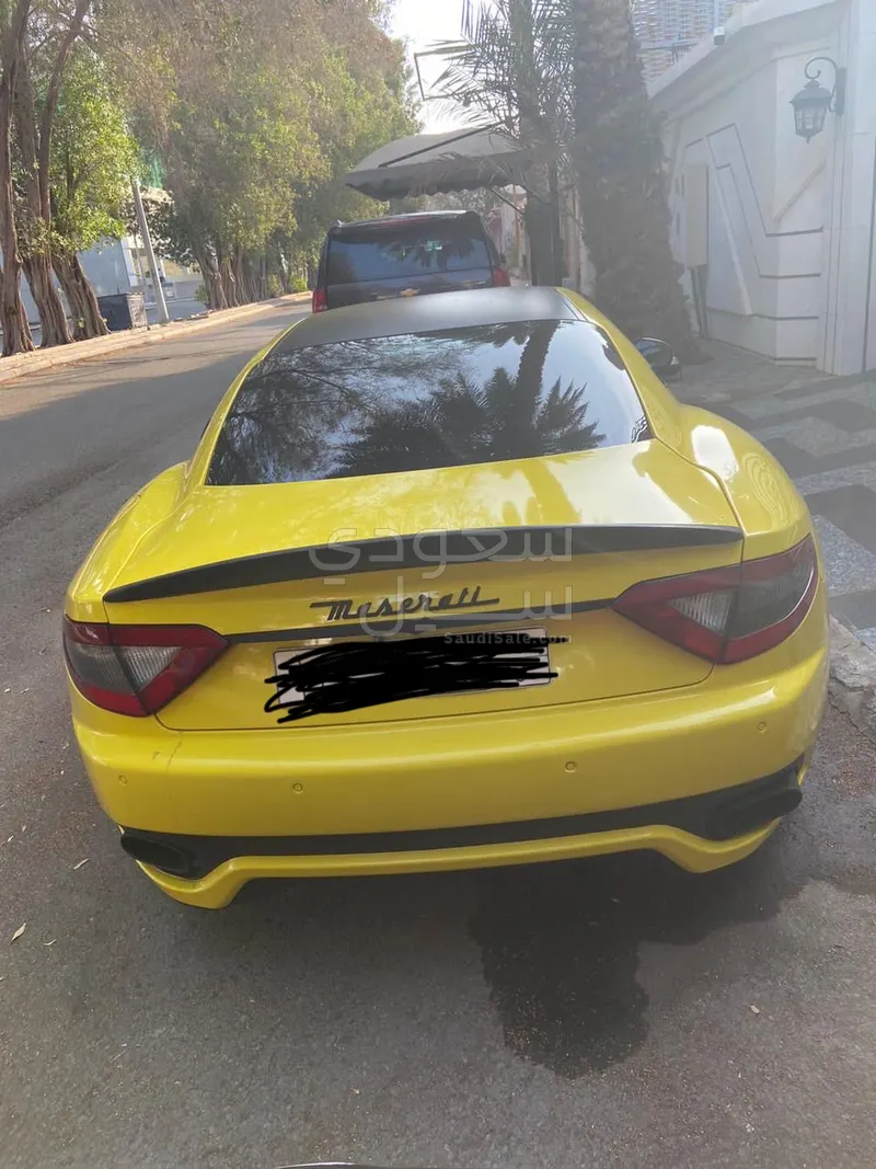 2015 مازيراتي جرانتوريزمو اس