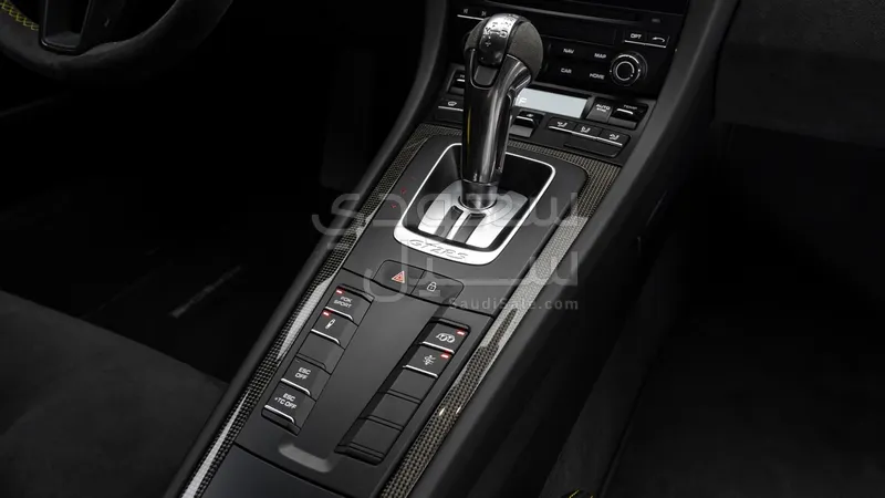2019 بورش 911 جي تي 2 ار اس