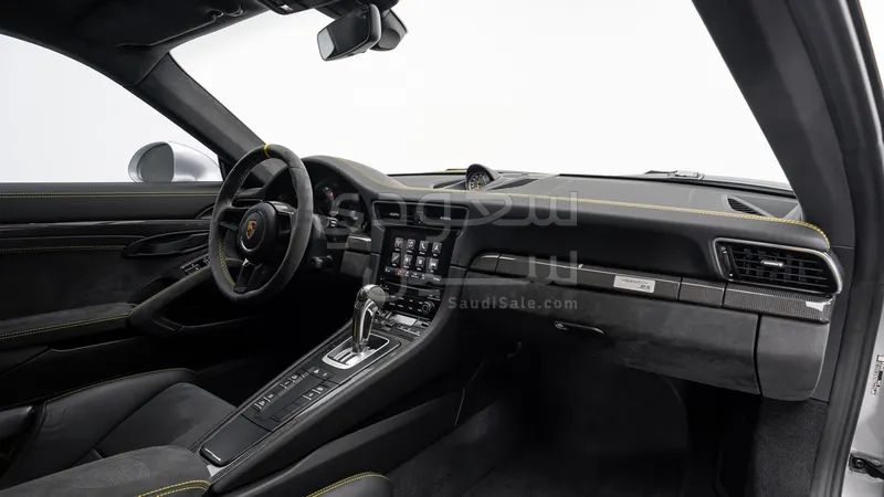 2019 بورش 911 جي تي 2 ار اس
