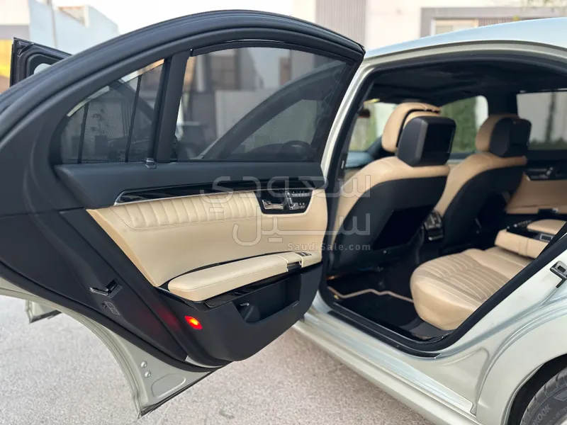 2010 Mercedes-Benz S 600