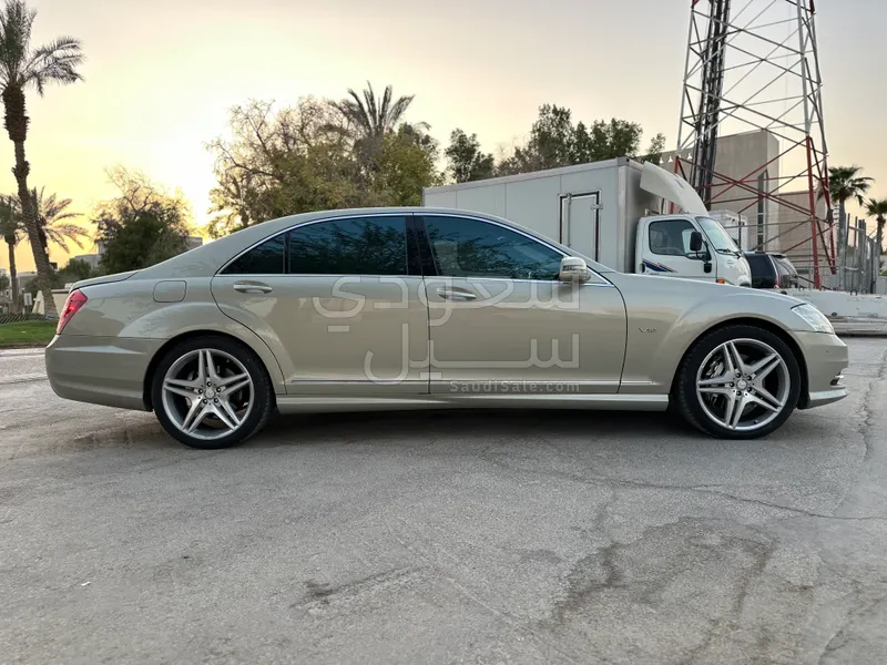 2010 Mercedes-Benz S 600