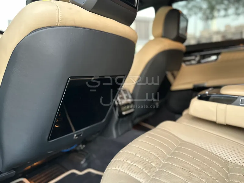2010 Mercedes-Benz S 600