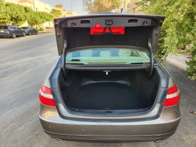 2011 Mercedes-Benz E 300