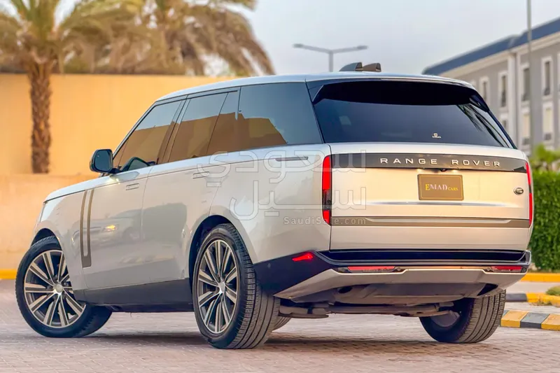 2023 Land Rover Range Rover Vogue SE