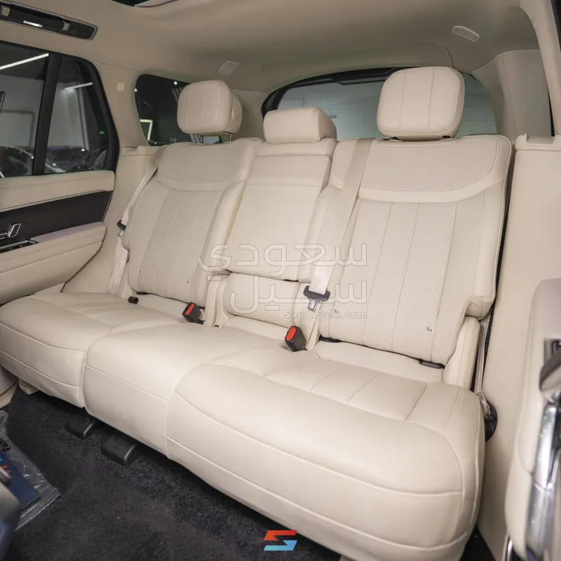 2023 Land Rover Range Rover Vogue SE