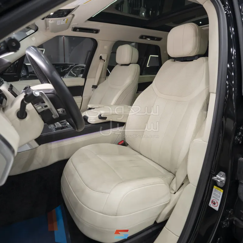2023 Land Rover Range Rover Vogue SE