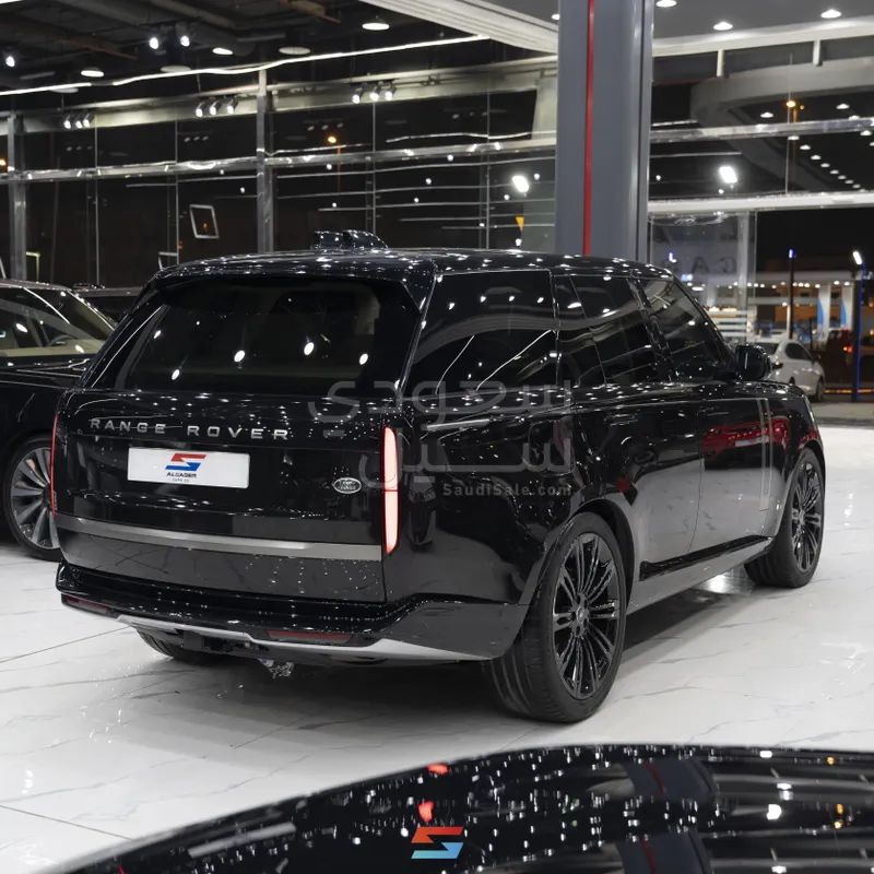 2023 Land Rover Range Rover Vogue SE