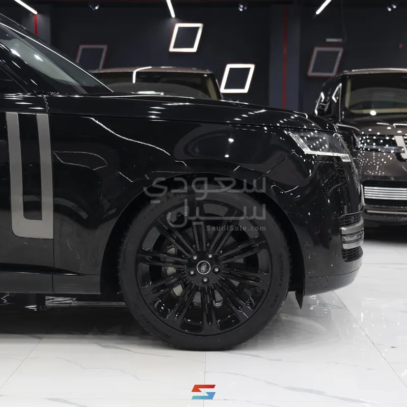 2023 Land Rover Range Rover Vogue SE