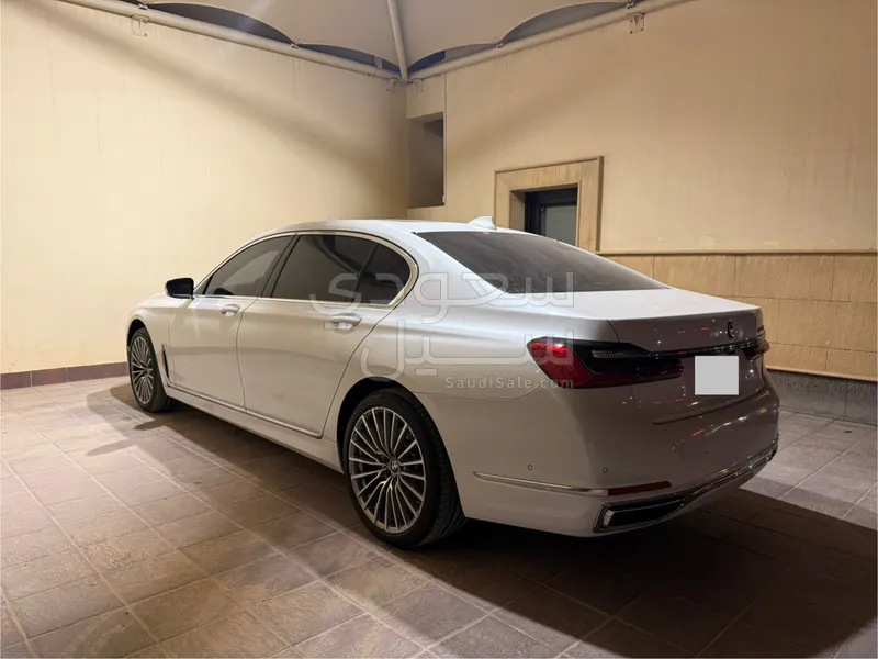 2020 BMW 7 Series 730Li