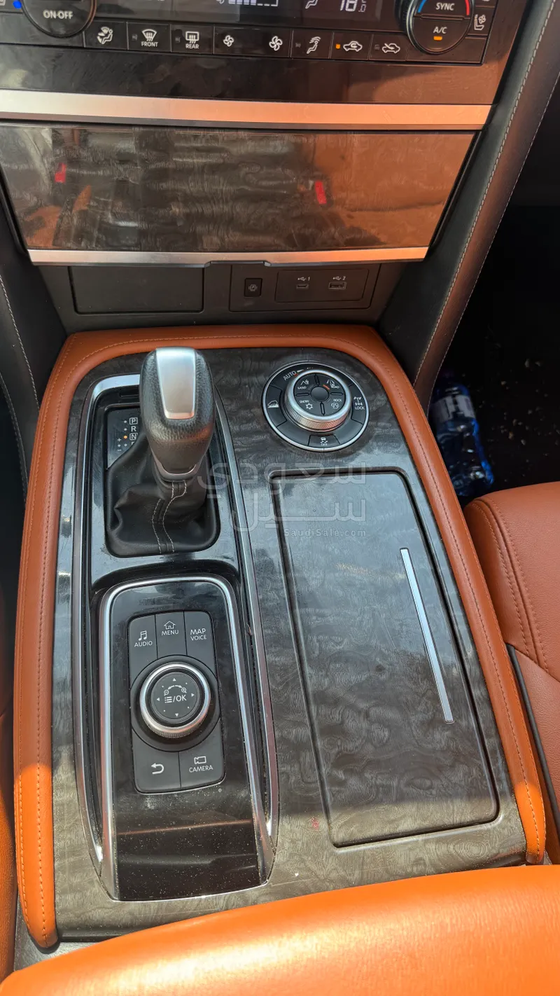 2023 Nissan Patrol Titanium