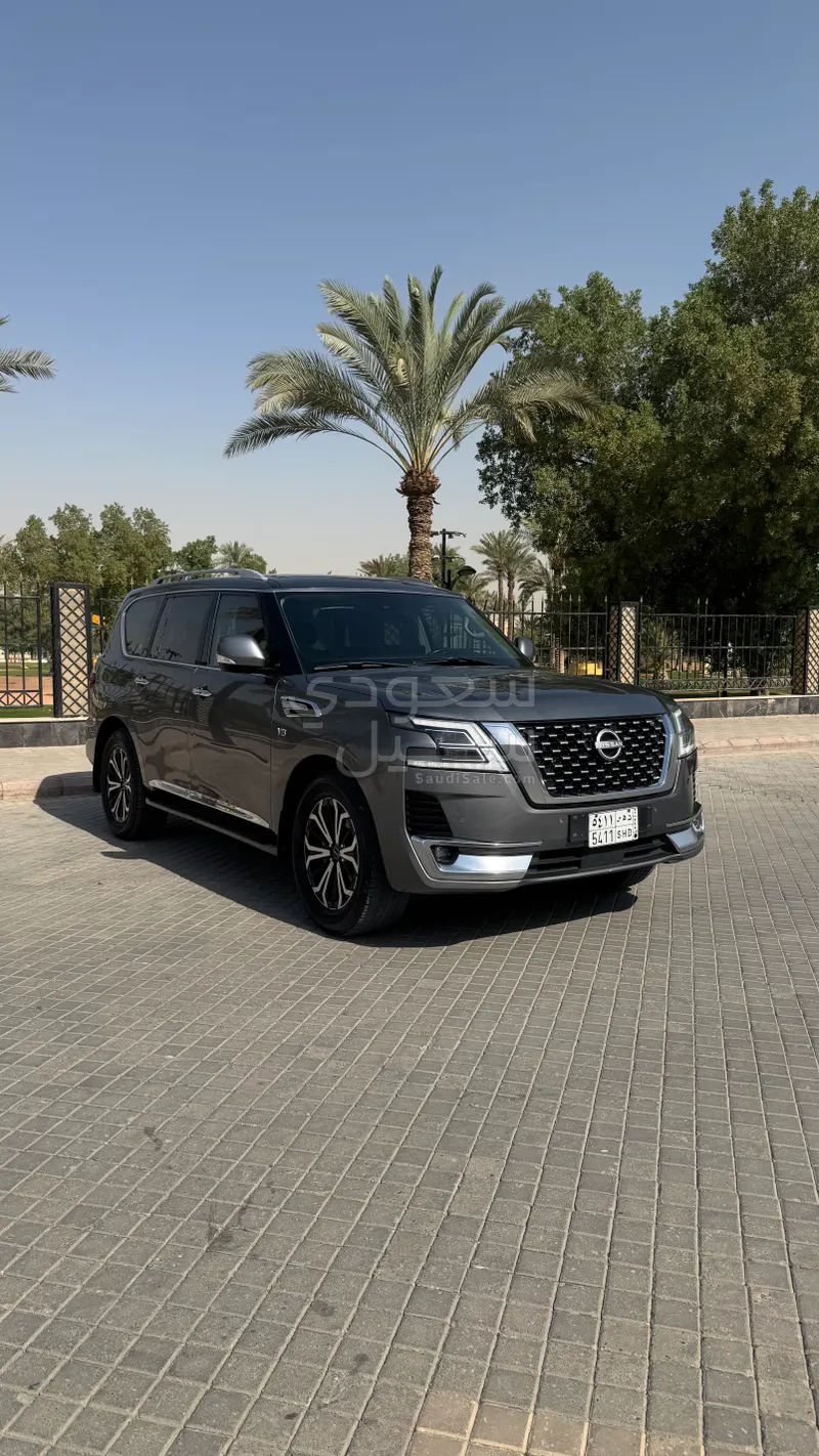 2023 Nissan Patrol Titanium