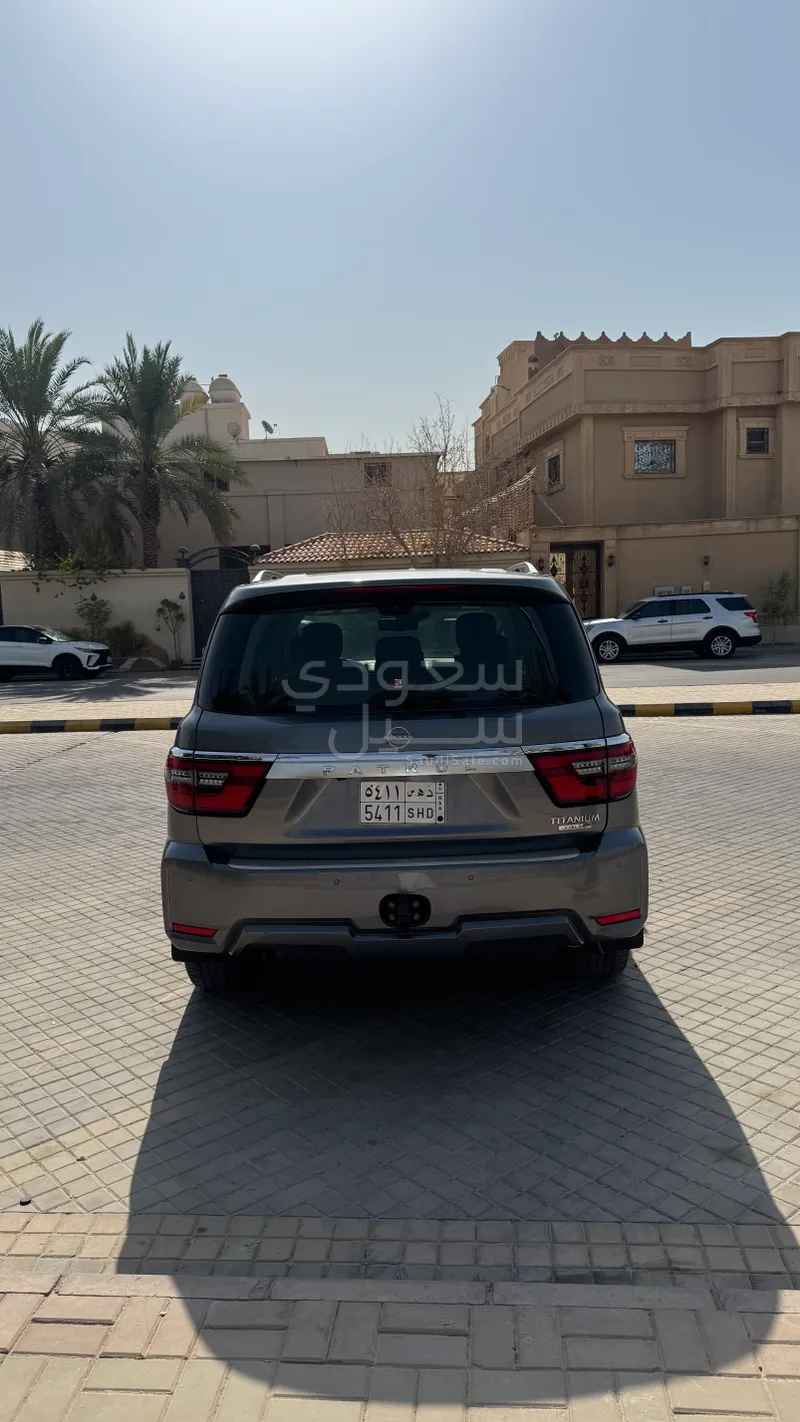 2023 Nissan Patrol Titanium